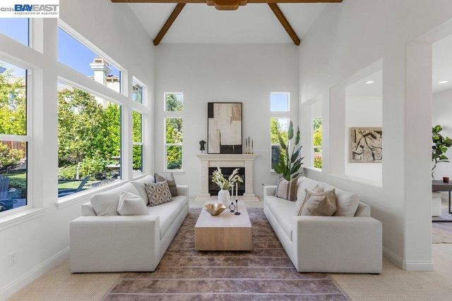 25 Treetop Terrace, Alamo, CA 94507