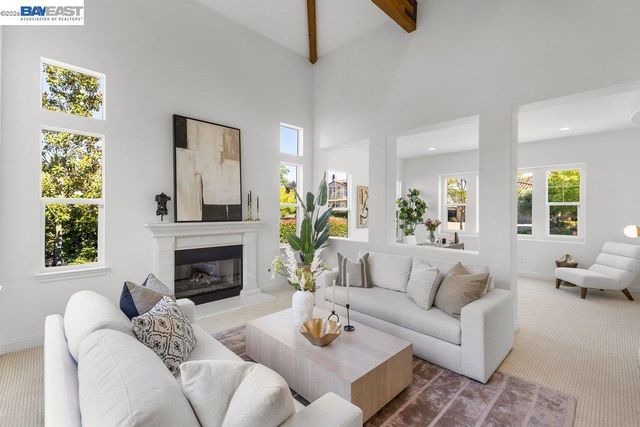 25 Treetop Terrace, Alamo, CA 94507