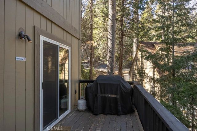 875 Sierra Vista Drive, Twin Peaks, CA 92391