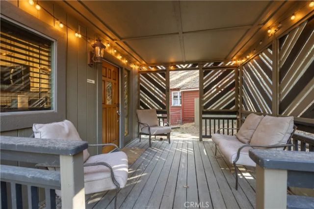 875 Sierra Vista Drive, Twin Peaks, CA 92391