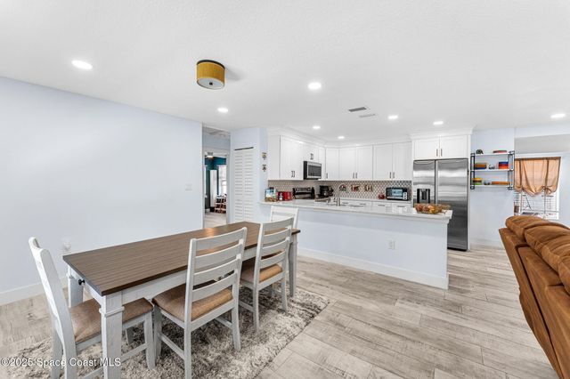 2125 Palm Avenue, Indialantic, FL 32903