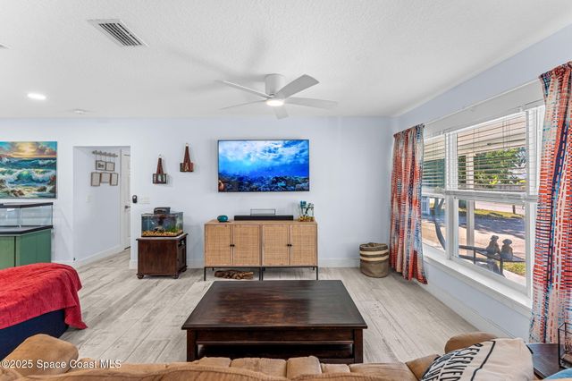 2125 Palm Avenue, Indialantic, FL 32903