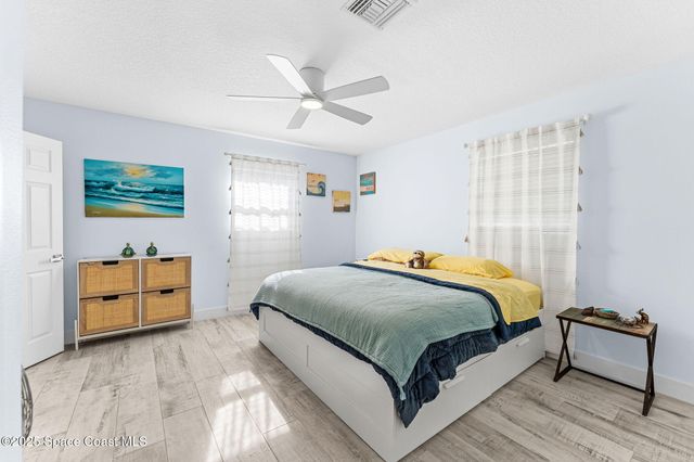 2125 Palm Avenue, Indialantic, FL 32903