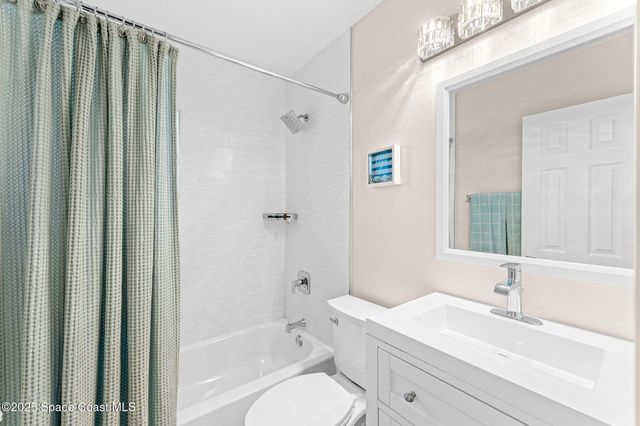 2125 Palm Avenue, Indialantic, FL 32903