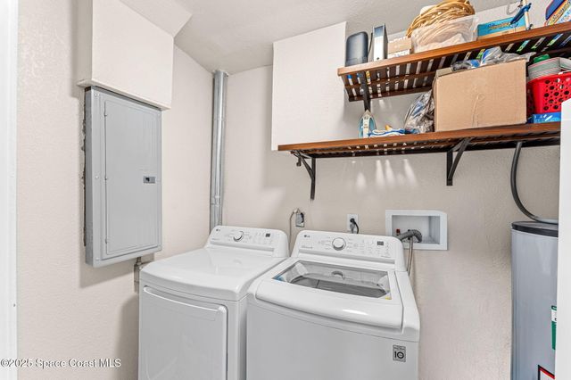 2125 Palm Avenue, Indialantic, FL 32903