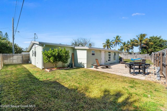2125 Palm Avenue, Indialantic, FL 32903