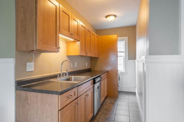 311 Plantation St, Worcester, MA 01604