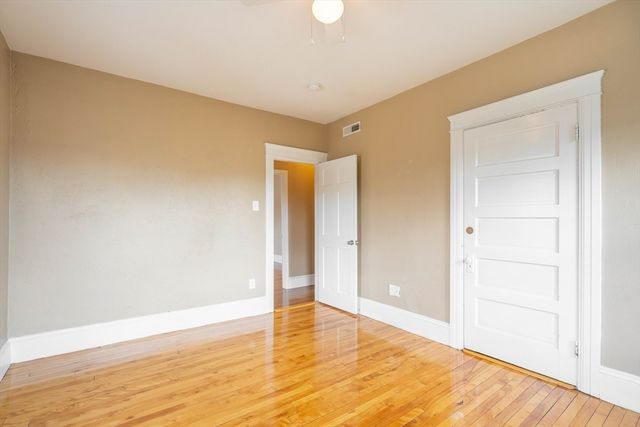 311 Plantation St, Worcester, MA 01604