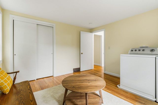 247 East Road, Hampstead, NH 03841