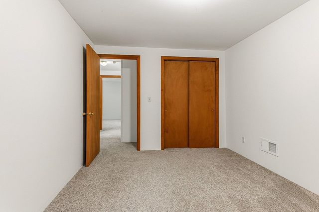 247 East Road, Hampstead, NH 03841