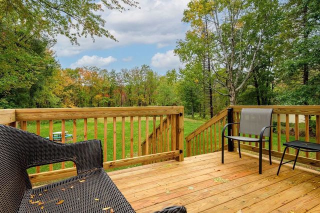 247 East Road, Hampstead, NH 03841