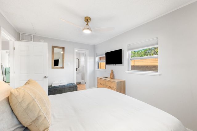 40 E Magnolia Ave, St Augustine, FL 32080