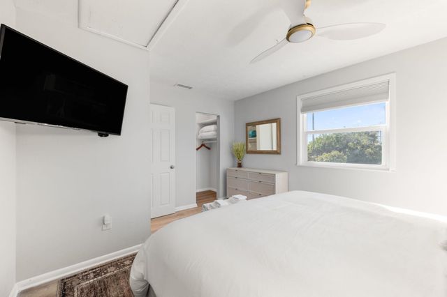 40 E Magnolia Ave, St Augustine, FL 32080