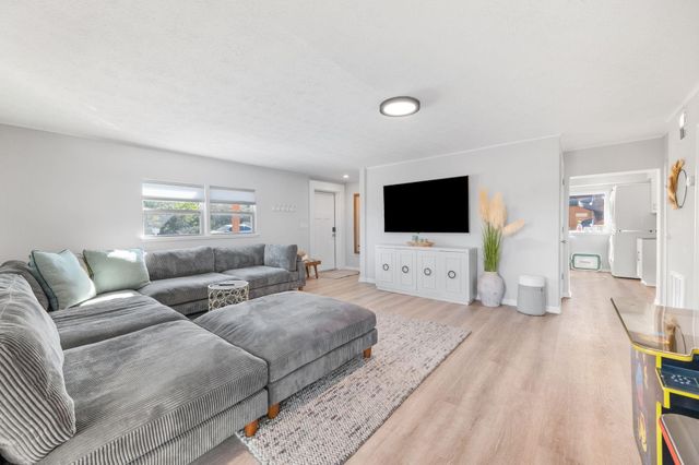 40 E Magnolia Ave, St Augustine, FL 32080