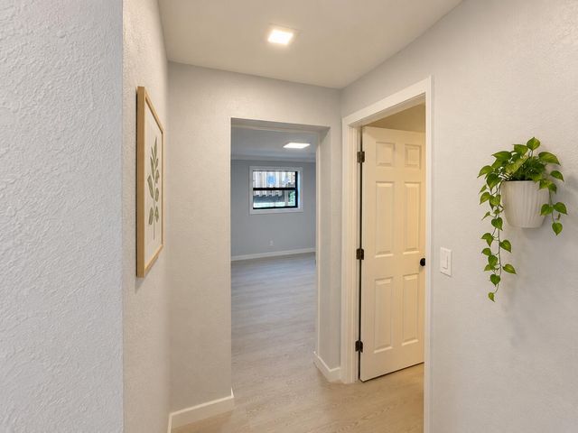 472 NW 2ND Terrace, Deerfield Beach, FL 33441