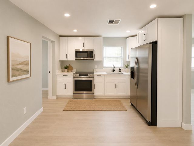472 NW 2ND Terrace, Deerfield Beach, FL 33441