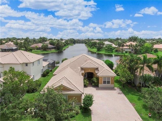 7008 NW 111TH Terrace, Parkland, FL 33076