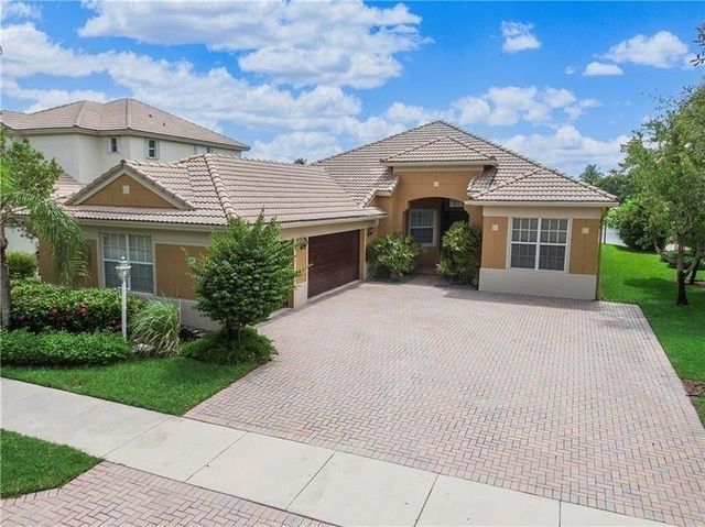 7008 NW 111TH Terrace, Parkland, FL 33076