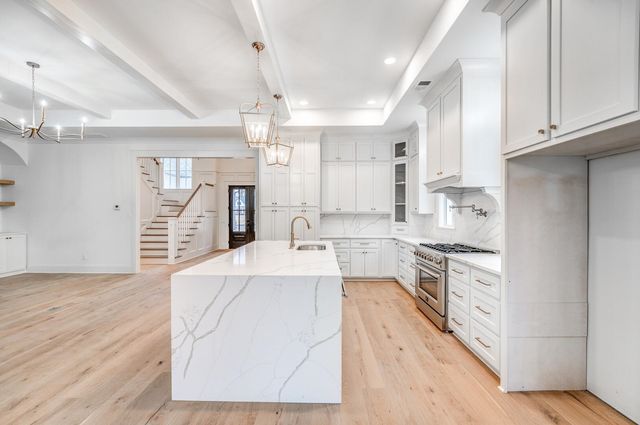 275 NEBHUT LN, Rossville, TN 38066