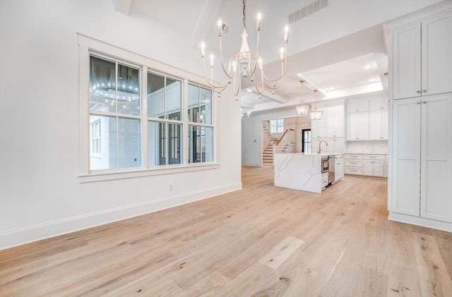 275 NEBHUT LN, Rossville, TN 38066