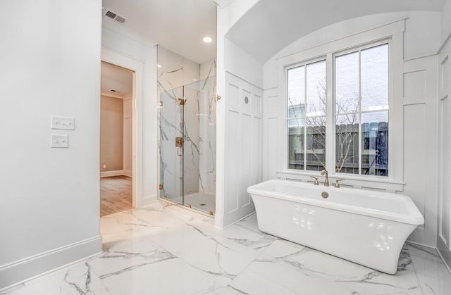 275 NEBHUT LN, Rossville, TN 38066