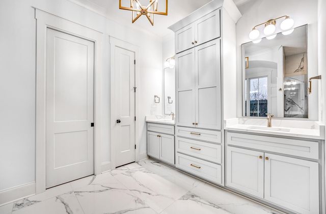 275 NEBHUT LN, Rossville, TN 38066