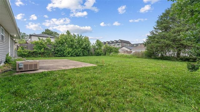 403 SW C Street, Bentonville, AR 72712