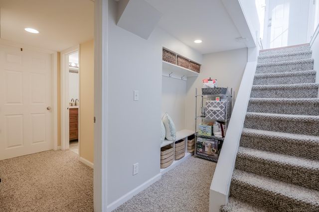 1155 Lake Grove Avenue, Grand Rapids, MI 49506