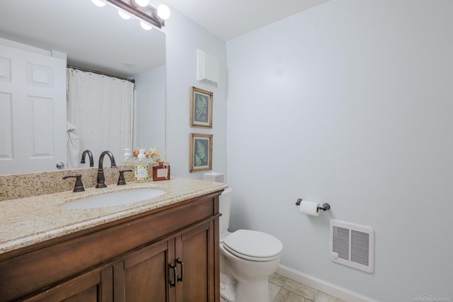 1155 Lake Grove Avenue, Grand Rapids, MI 49506