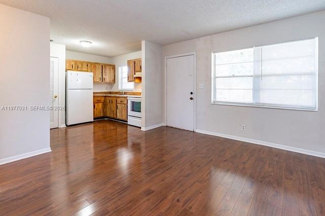 5192 NE 6th Ave 820, Oakland Park, FL 33334