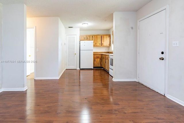 5192 NE 6th Ave 820, Oakland Park, FL 33334