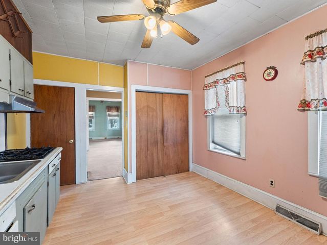 700 CHESTNUT ST, Delanco, NJ 08075