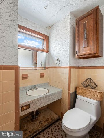 700 CHESTNUT ST, Delanco, NJ 08075