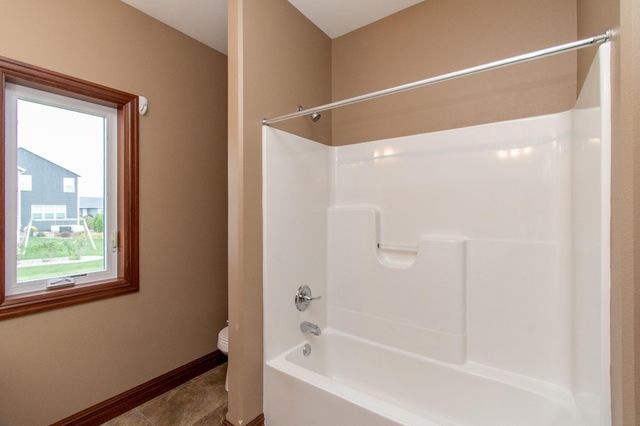 1220 Legion Lane W, West Fargo, ND 58078