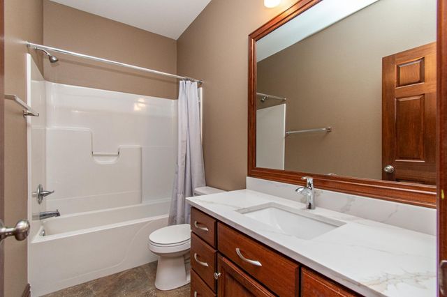 1220 Legion Lane W, West Fargo, ND 58078