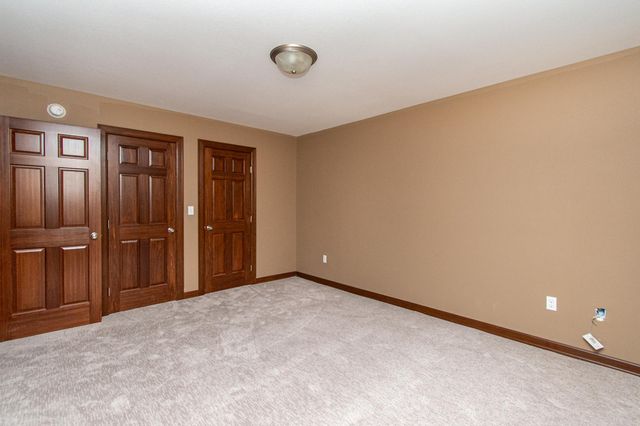 1220 Legion Lane W, West Fargo, ND 58078