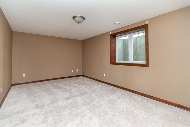 1220 Legion Lane W, West Fargo, ND 58078