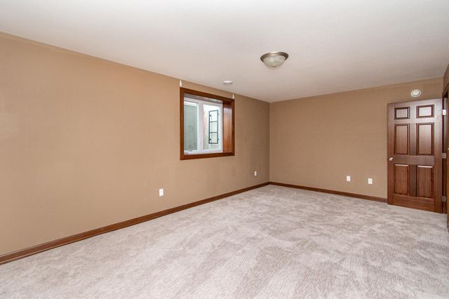 1220 Legion Lane W, West Fargo, ND 58078