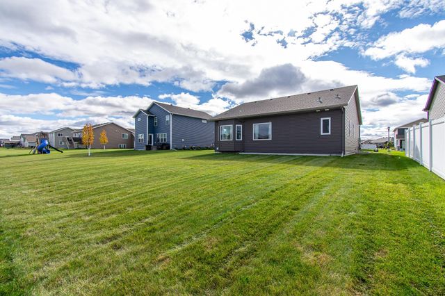 1220 Legion Lane W, West Fargo, ND 58078