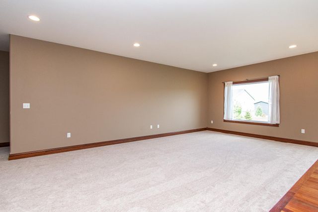 1220 Legion Lane W, West Fargo, ND 58078