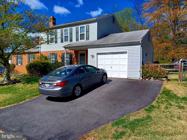 17 BLACKBURN CT, Burtonsville, MD 20866