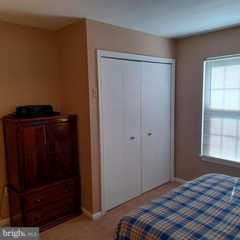 17 BLACKBURN CT, Burtonsville, MD 20866