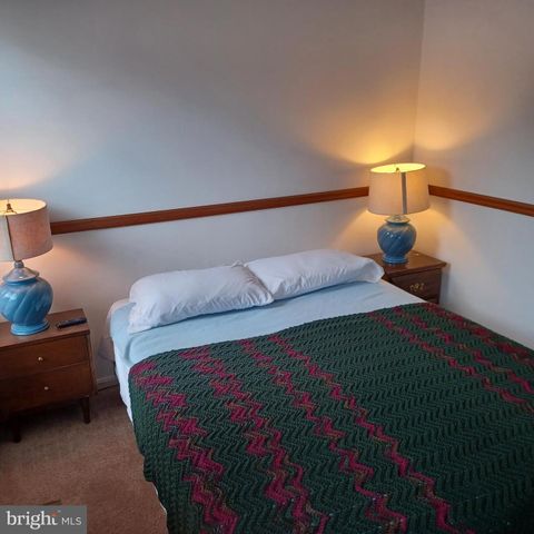 17 BLACKBURN CT, Burtonsville, MD 20866