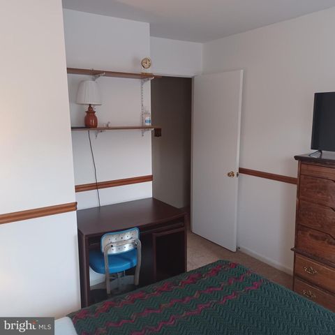 17 BLACKBURN CT, Burtonsville, MD 20866