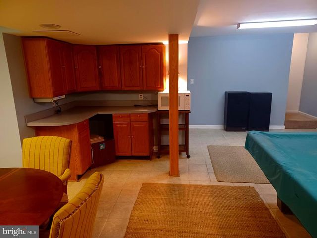 17 BLACKBURN CT, Burtonsville, MD 20866