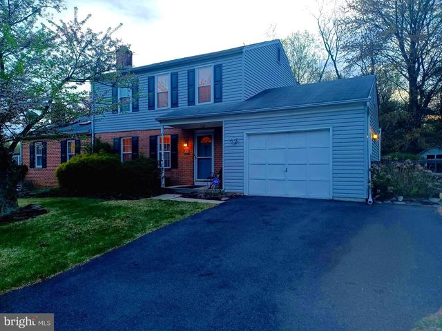 17 BLACKBURN CT, Burtonsville, MD 20866