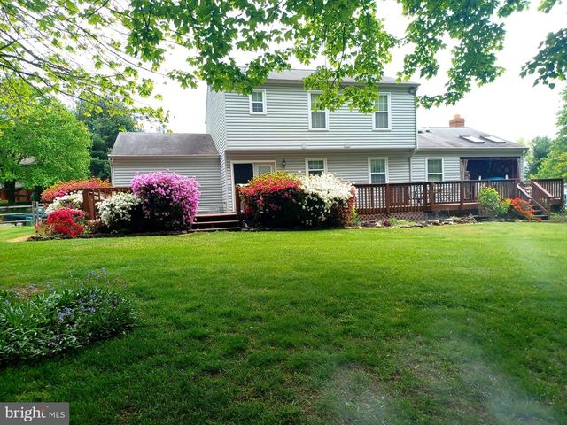 17 BLACKBURN CT, Burtonsville, MD 20866