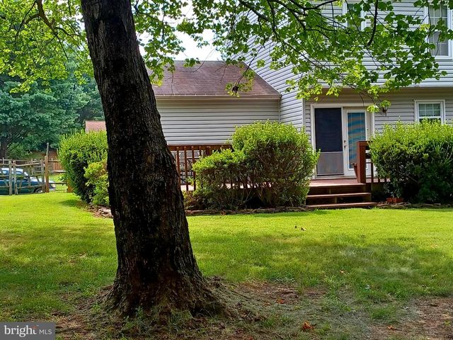 17 BLACKBURN CT, Burtonsville, MD 20866