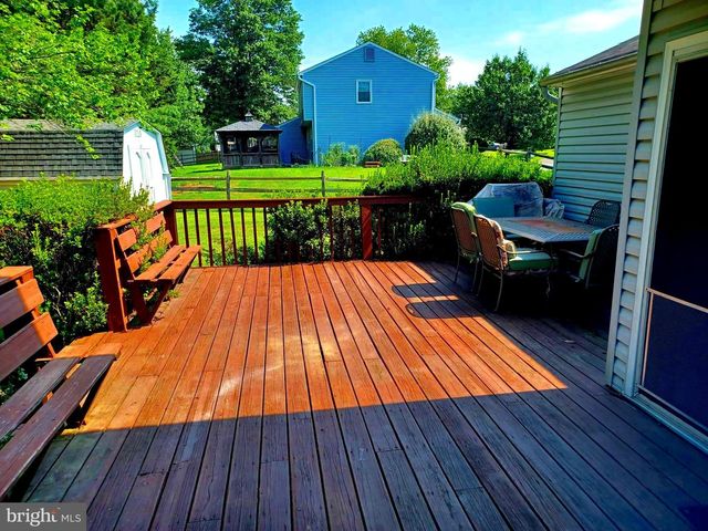 17 BLACKBURN CT, Burtonsville, MD 20866