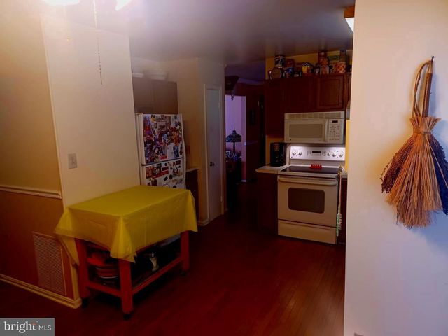 17 BLACKBURN CT, Burtonsville, MD 20866